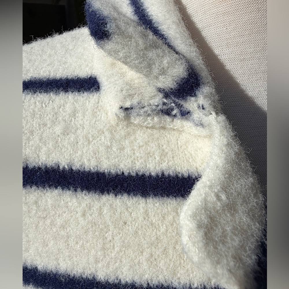 Ann Taylor 90s Striped Cardigan Navy Blue Nautical Cozy Warm Hampton Academia - Picture 6 of 6
